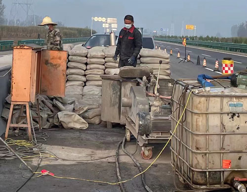 温泉高速路病害处理