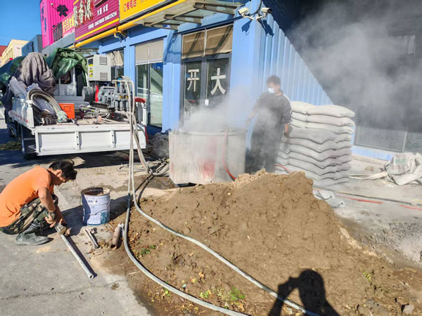 温泉顶管注浆加固